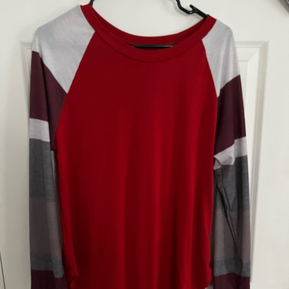 Oversized long sleeve